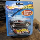 Vintage 2001 Hot Wheels Pencil Sharpener with Car ~ Muscle Tone 1:64 Scale T22