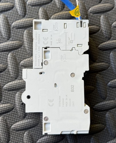 MEM EATON B32 10kA (MBH132) - 30mA RCBO TYP B POD MEMSHIELD 2 - 32 Amp - Bild 3 von 4