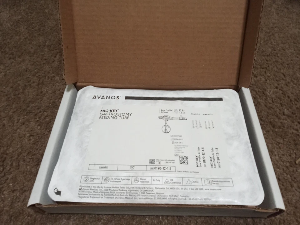 TUBO DE ALIMENTACIÓN DE GASTROSTOMÍA MICROKEY Tubo G de bajo perfil 12 Fr 1,5 cm CADUCADO Foto 3 de 4
