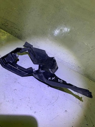 BMW 1 F20 Stoßstangenhalter vorne links 1.50 Petrol 2018 32116900