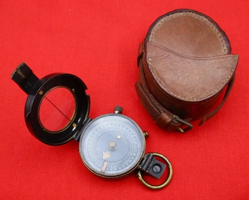 WW1 1917 Military Compass with Leather Case - Black Dial - Broad Arrow - MIO