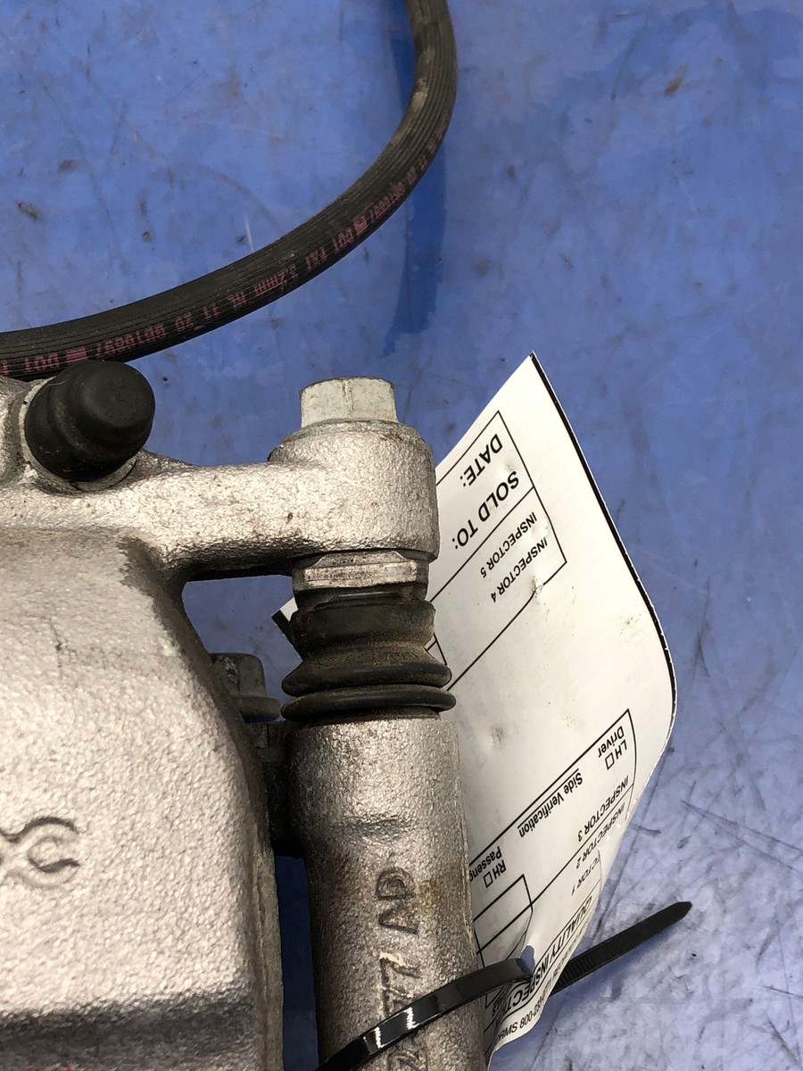 2021 - 2022 MERCEDES GLB 250 OEM X247 FRONT LEFT BRAKE CALIPER  