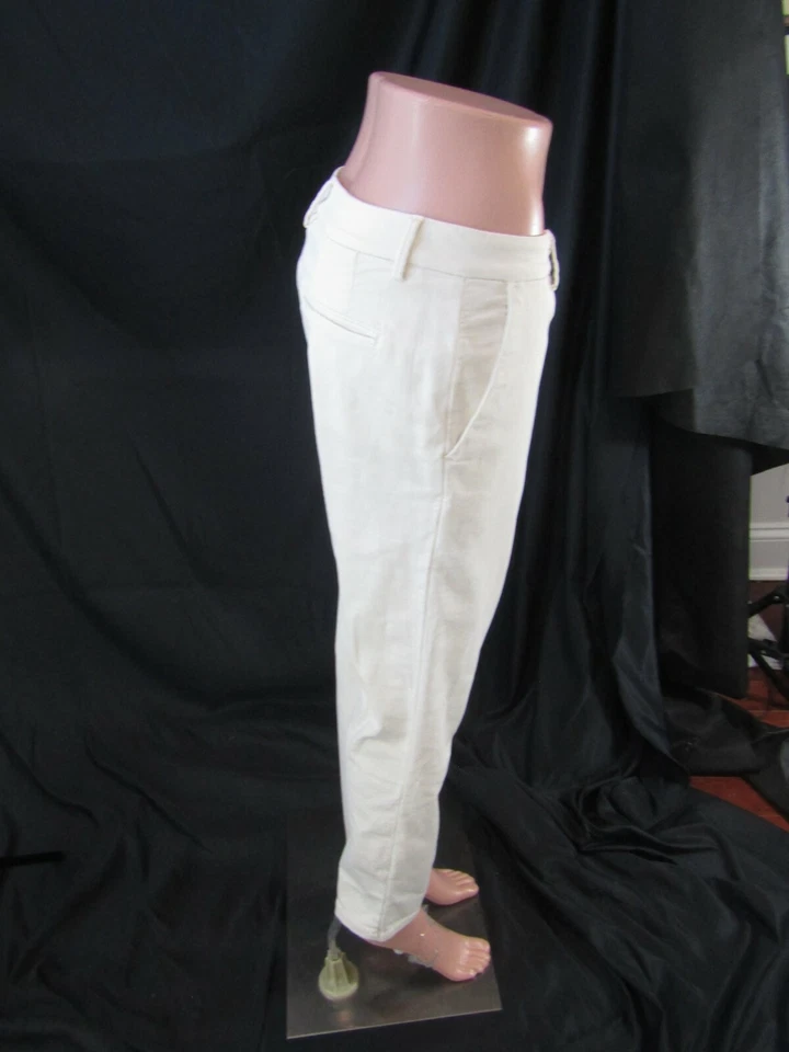 Pantalón plisado Genera nuevo con etiquetas talla 4 venta al por menor $195 Foto 4 de 4