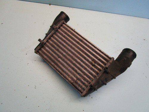 VW Passat 3B Ladeluftkühler Kühler Ladeluft 1,9L TDI 058145805A