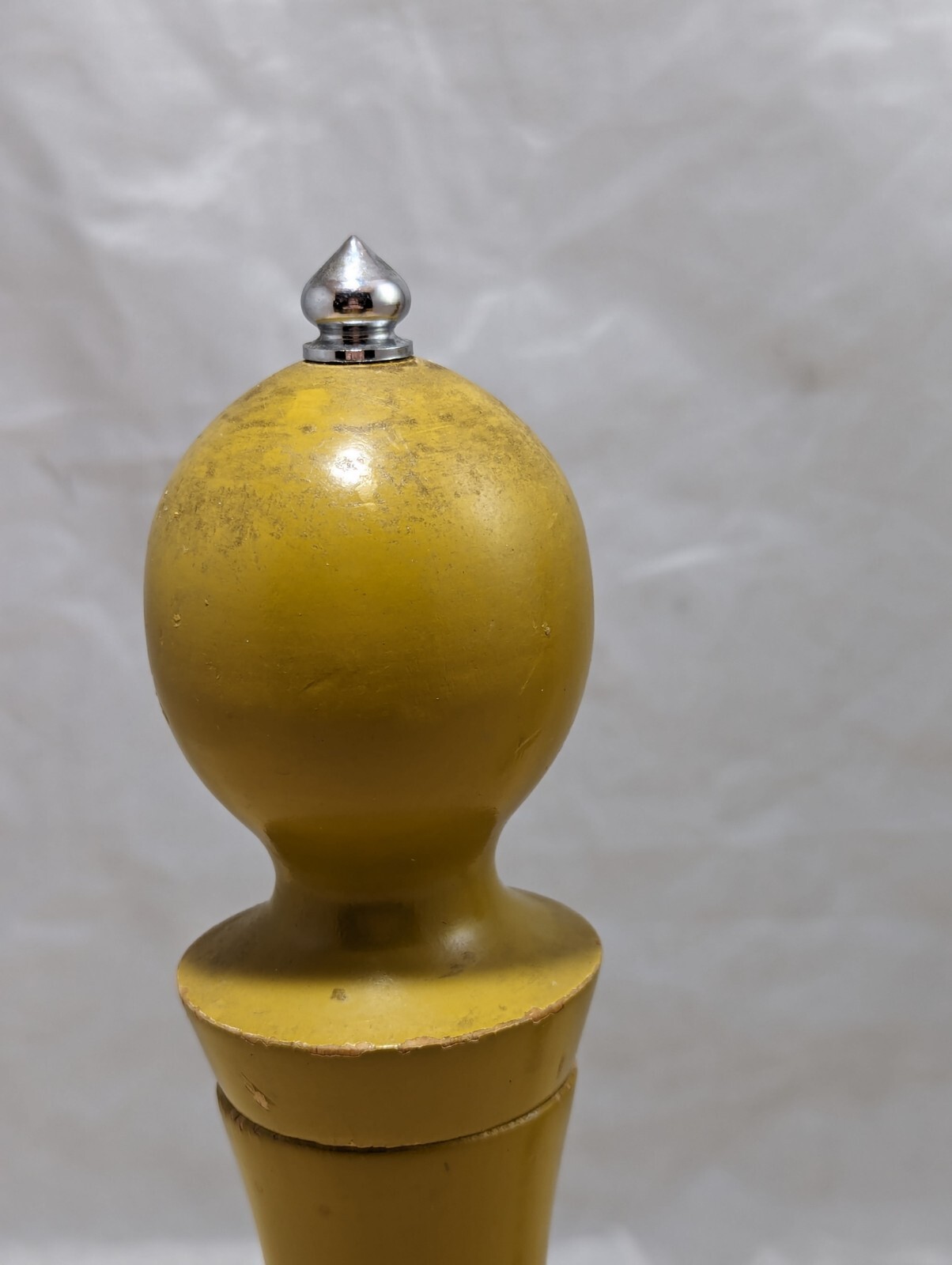 MID CENTURY MODERN VINTAGE TALL WOOD MCM SALT SHAKER & PEPPER GRINDER