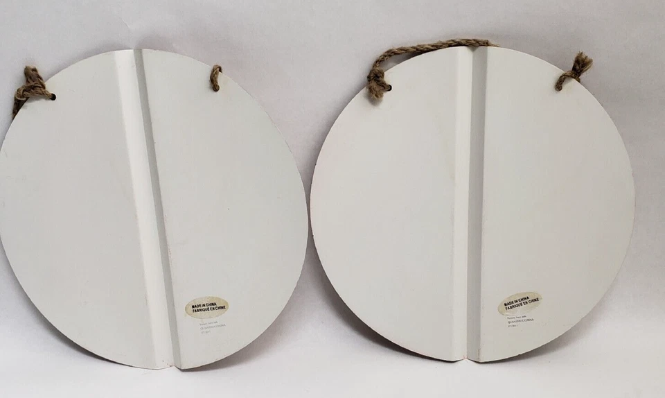 Arte colgante de pared de metal Pottery Barn Kids a rayas (2) rojo blanco 2011 Foto 4 de 4