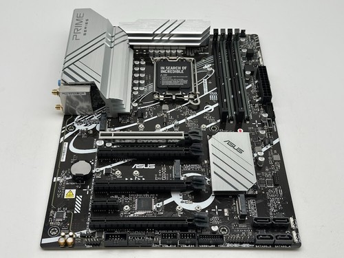 ASUS Z790 GAMING WIFI7 LGA 1700 ATX motherboard READ - Picture 2 of 10
