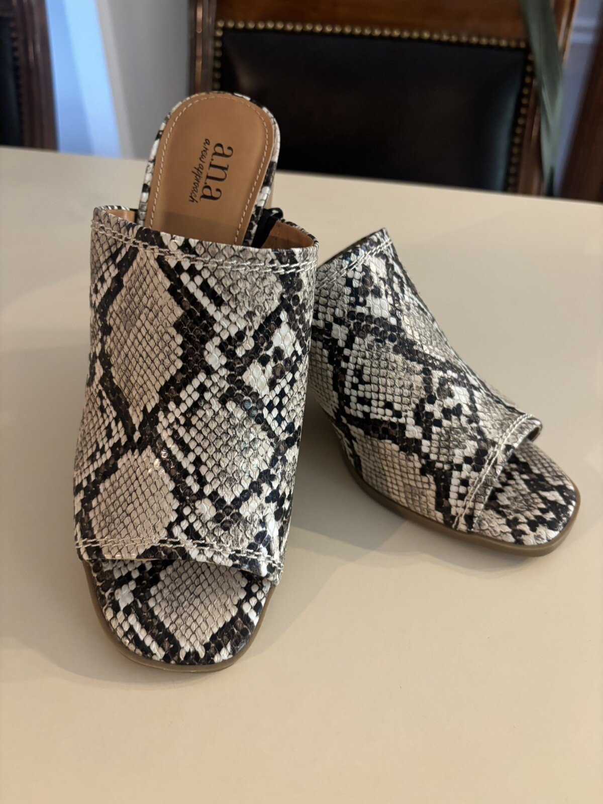 APL SANDALO ANA BEACH SNAKE CON TACCO MULTI TAGLIA 7 M SCARPA VENDITA AL DETTAGLIO $65 NUOVO CON ETICHETTE