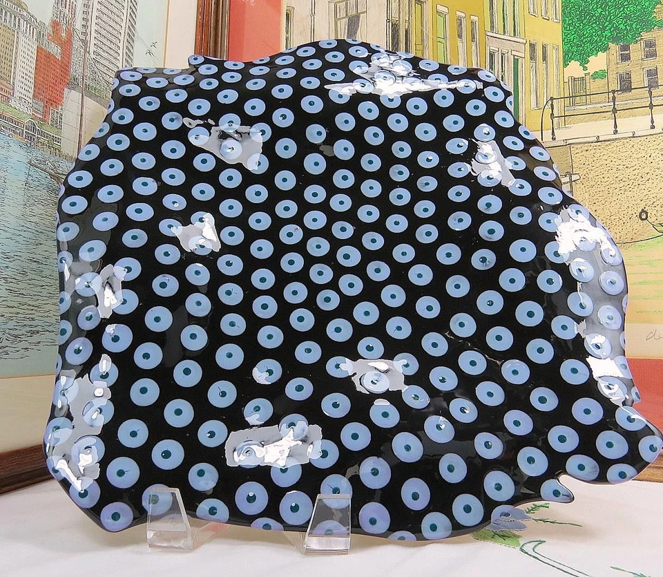 LARGE FREE FORM PORCELAIN BLACK BLUE & GREEN ENAMEL DOTS 13" WAVEY PLATTER - Image 4 of 4