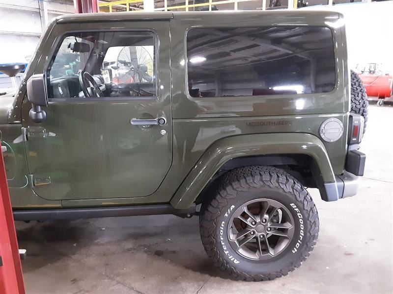 Jeep JK Wrangler OEM Steel Gas Tank Skid Plate 2 Door 2007-2017 148314