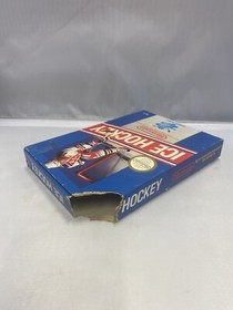 Juego Nes de Hockey sobre Hielo Nintendo Probado Aut&eacute;ntico Caja CIB Manual Caja Da&ntilde;ada