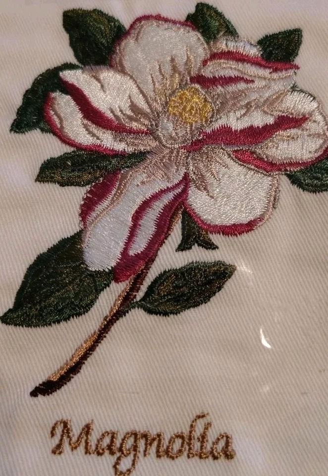 Portmeirion Botanic Garden Napkins Floral Magnolia Set Of 4 19''X 19" New - Image 2 of 4