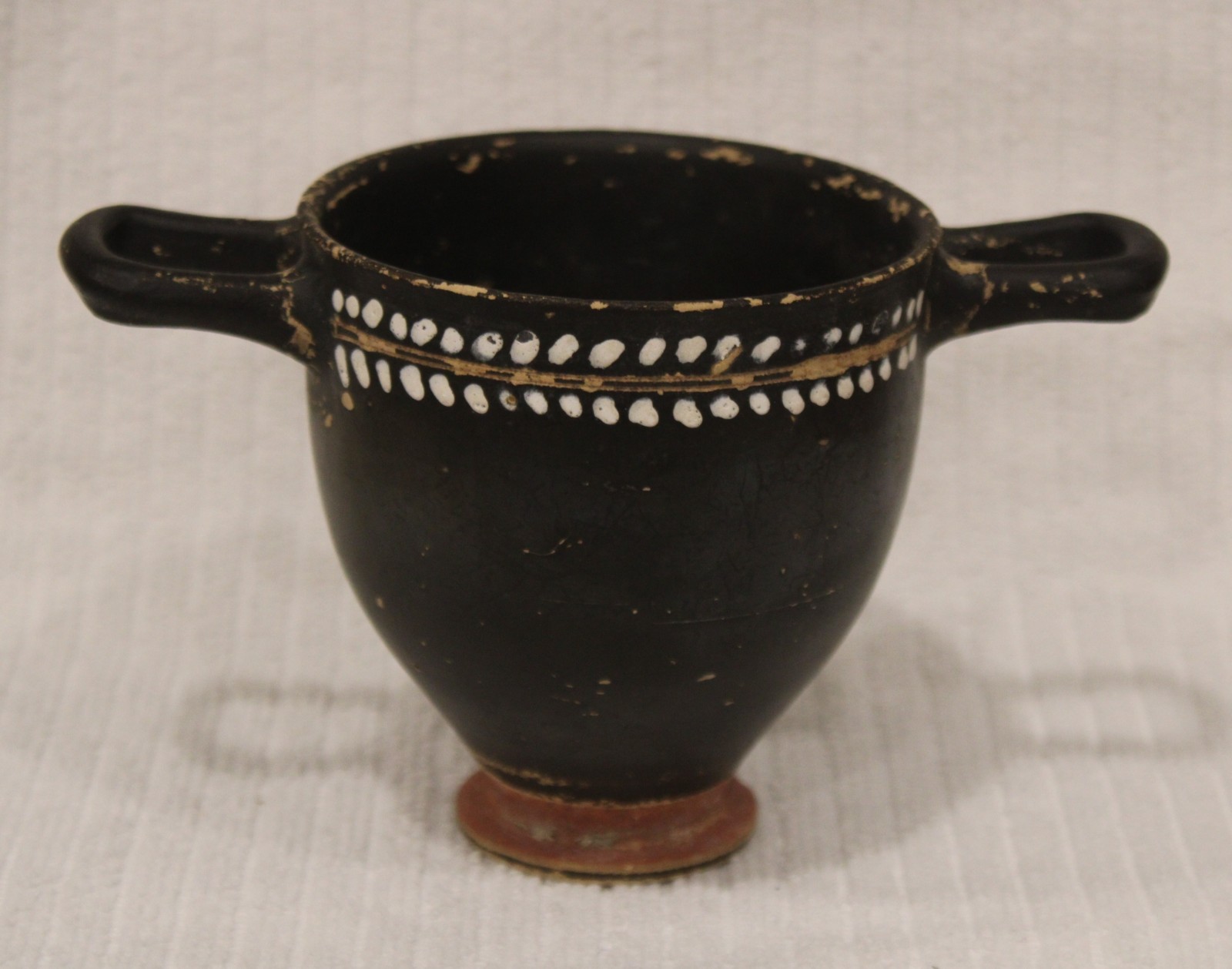Ancient Greece Pottery Magna Graecia 6th-4th c. BC Blackware Footed Skyphos Bowl