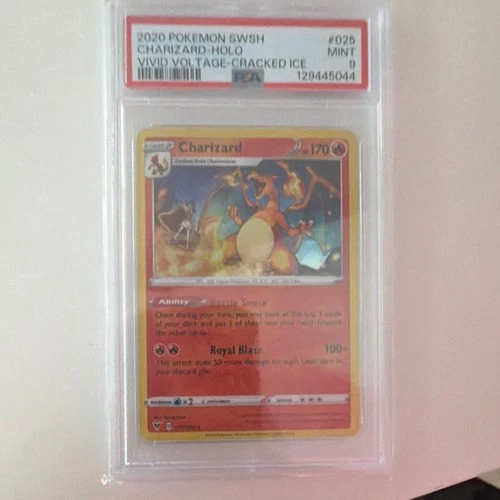 Pokémon Charizard Deck Exclusives Cracked Ice Holo 025/185 PSA 9 2020