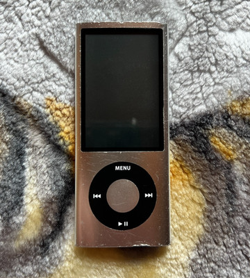 Apple iPod Nano 5th Generation