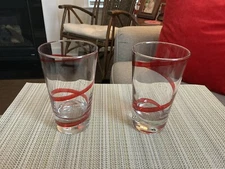 Two Pier 1 Red Swirl 12oz Beer/Water/Tea Tumblers EUC
