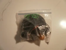 MERCEDES E320 HEADLAMP BULBS AND REAR CLOSURE CAPS