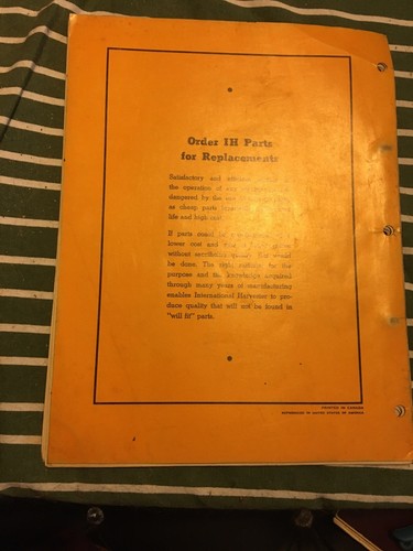 International 1290 Mower Conditioner Parts Catalog Manual We-208 Used - Picture 3 of 10