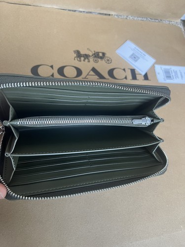 COACH CU150 Long Zip Around Wallet/Wristlet In Signature Jacquard Olive DrabNWT - Picture 6 of 6
