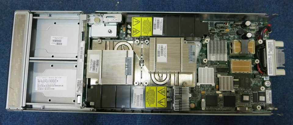 HP Proliant BL465C G5 - 2x AMD Opteron 2352 2.1GHz, 4GB Blade Server 445574-B21 - Image 4 of 4