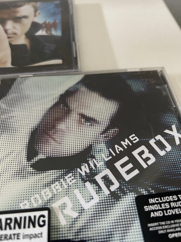 Robbie Williams Bundle of 3 CD Music Album Lot - Image 4 of 4