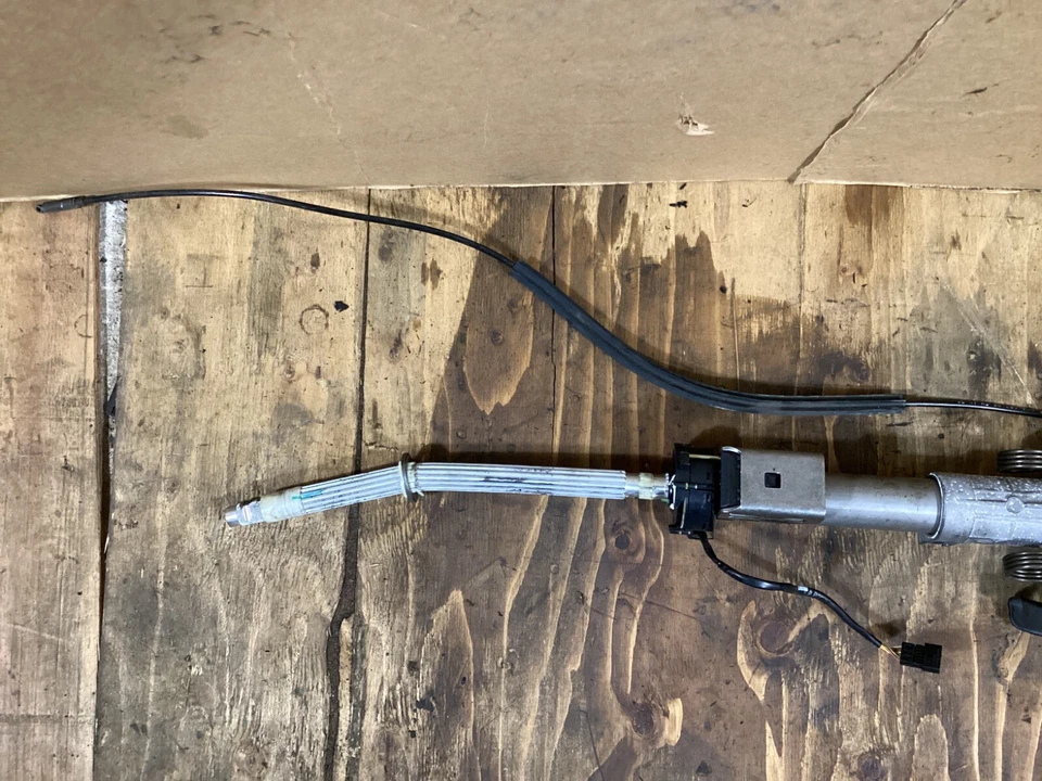 2007-2013 BMW X3 РУЛЕВАЯ КОЛОНКА ВАЛ СОЕДИНЕНИЯ В СБОРЕ 042119006 OEM. - Изображение 2 из 4