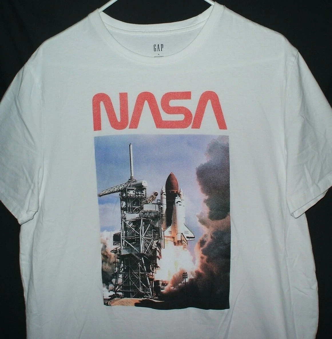 Gap nasa shirt deals