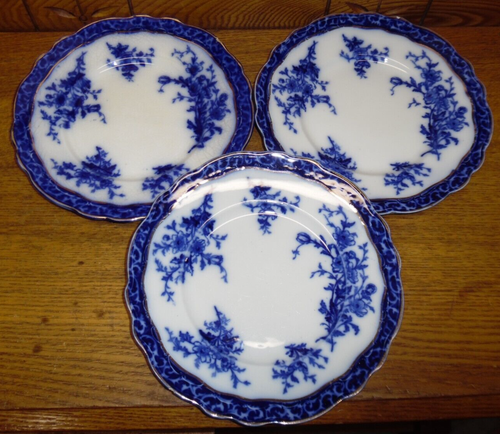 2 antike Henry Alcock Halbporzellan Fluss blau Mittagessen Teller Touraine 8 7/8"