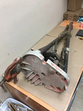 RIDGID TOOLS 1/8" to 2-1/2" TRI STAND TRIPOD YOKE PIPE VISE, No. 40A READ