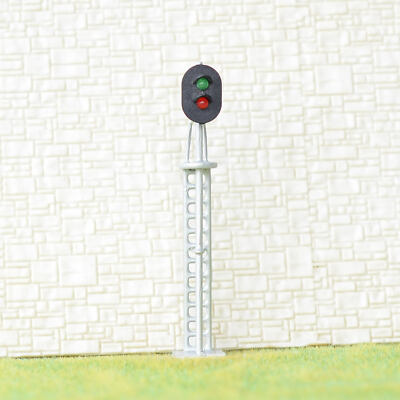 4 x OO / HO scale 2 aspects railroad signals green/red block signal LEDs made #2