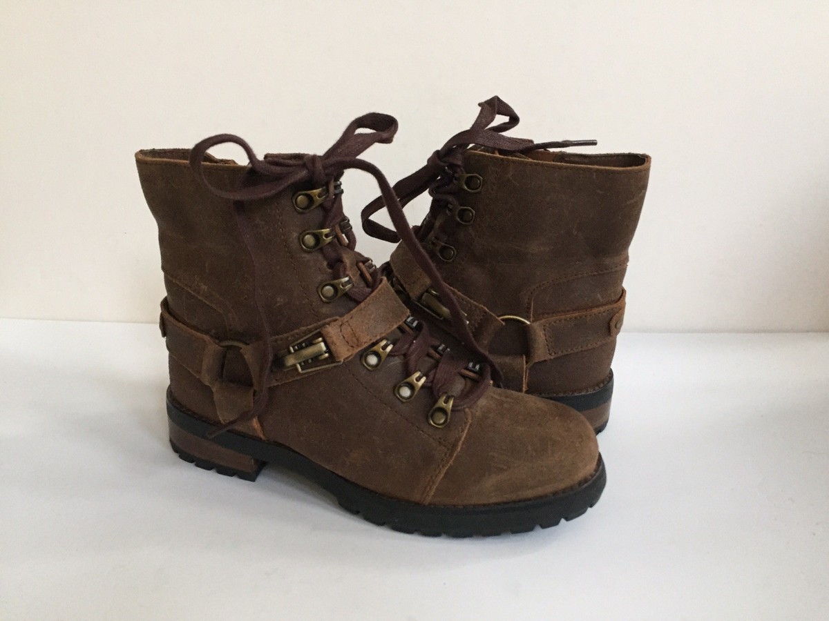 Leather Boots Ugg Fritzi Boots Bottines UGG FRITZI À LACETS EN