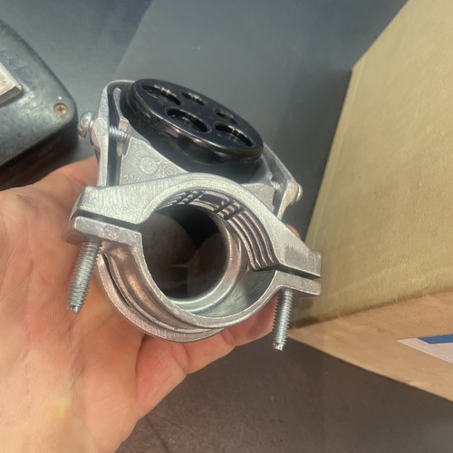Lot Of (5). 1 1/4” Weatherhead - Picture 3 of 5