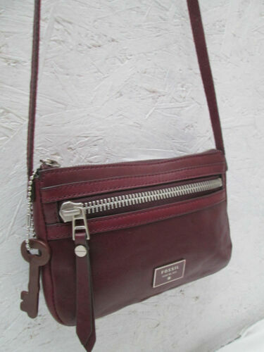 Sac à Main Vintage ROOTS – Type Seau En Cuir épais – Couleur Rouge Bordeaux – Fait Au Canada – Porté épaule – état Occasion