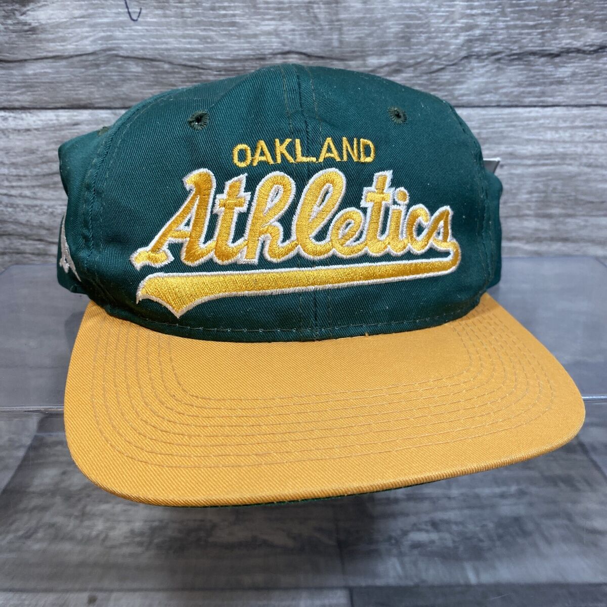 OAKLAND ATHLETICS MLB BASEBALL VINTAGE 90s SPORTS OAKLAND ATHLETICS MLB BASEBALL VINTAGE 90s SPORTS