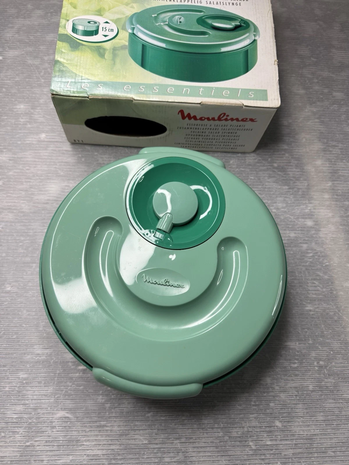 vintage MOULINEX Les Essentials SALAD SPINNER Essoreuse A Salade Pliante
Opens in a new window or ta