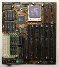 Gigabyte GA-486VF Motherboard with AMD 486 DX4-100 Processor