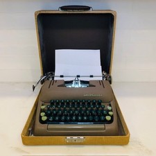 PORTABLE SMITH-CORONA SILENT TYPEWRITER CASE NO KEY~1953~5S435803 GREEN KEYS thumbnail