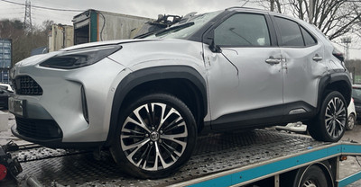 TOYOTA YARIS CROSS HYBRID - BREAKING SPARES +4 WHEEL NUTS - 2021 - 2026