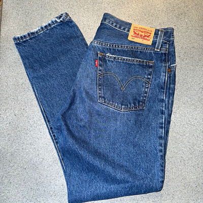 Levi's Women's Blue Medium Wash Denim Jeans Straight Fit Distressed Button Fly