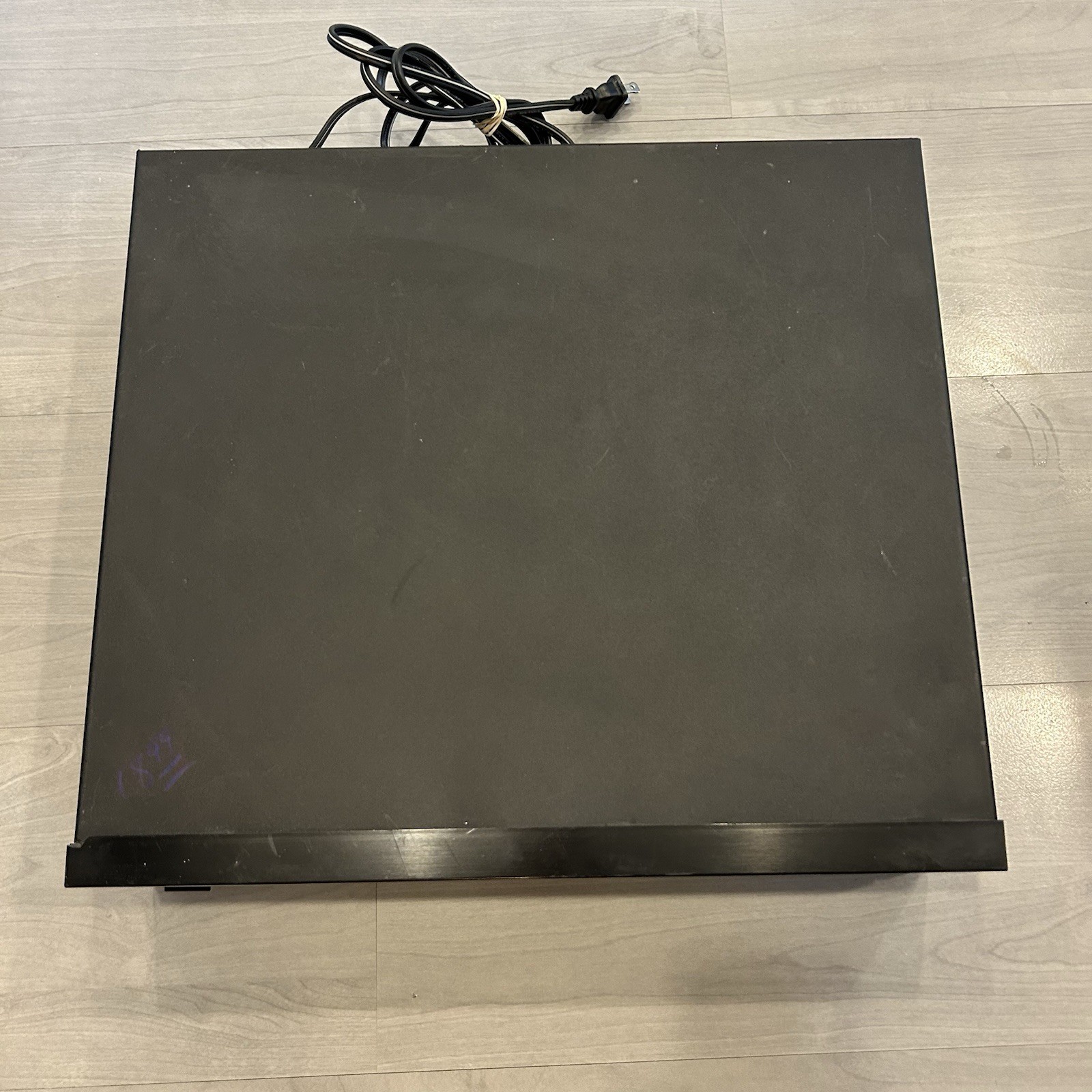 Denon DCM-340 CD Changer - No Remote - Tested and Working