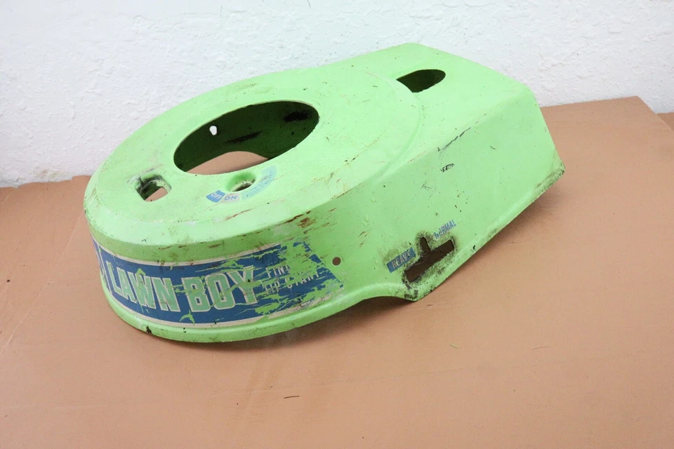 Lawn Boy 5236 Lawn Mower OEM Top Cover 678914 - Image 2 of 4