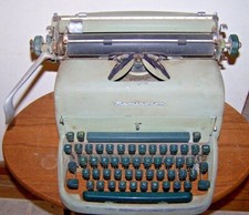 Vintage REMINGTON Typewriter - Needs Ribbon & Cleaning - Made in U.S.A! thumbnail