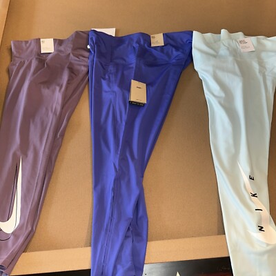 Bundle of 3 Nike Women Yoga Pants Plus Size 1X  Multicolored