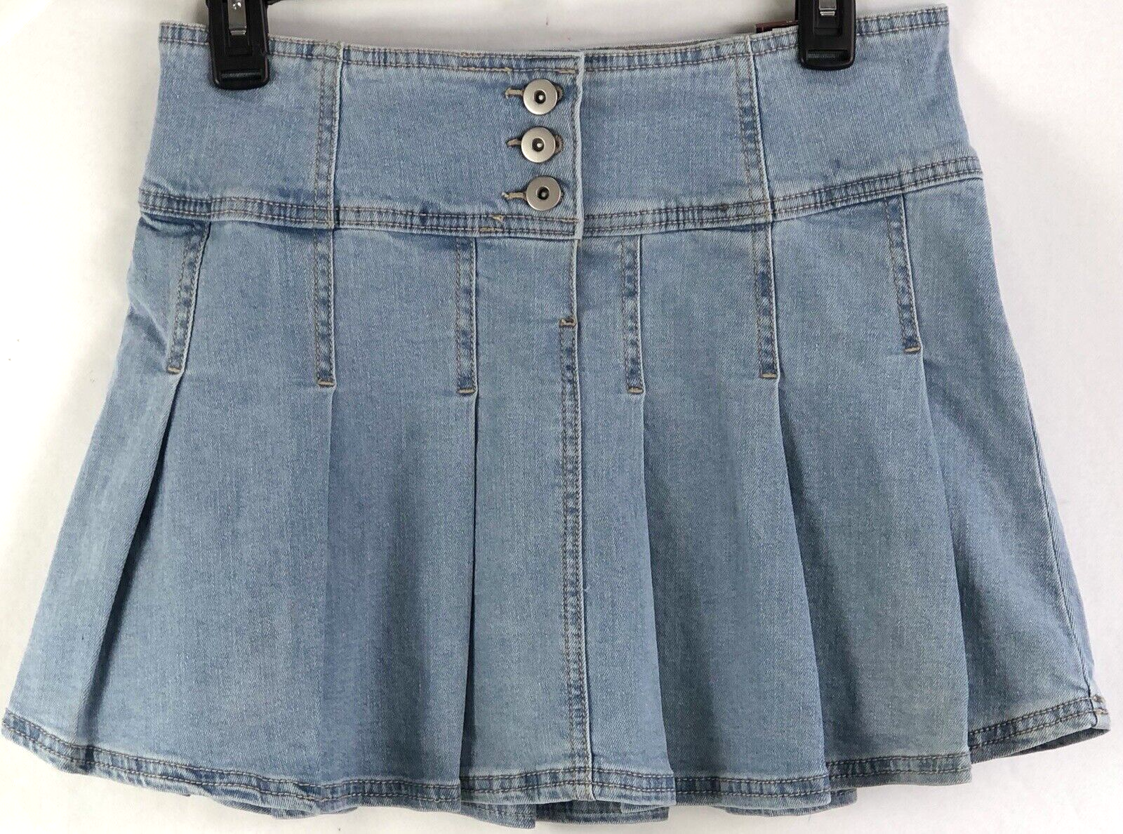 Denim mini skirt M  Lt blue Jean Wash pleated a-line 28 ”W 90'S Y2K Western Boho-image