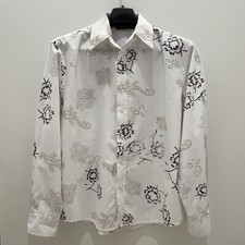 Yarra Trail Long Sleeve Button Shirt. Men s Size Medium. Very Good Condition.