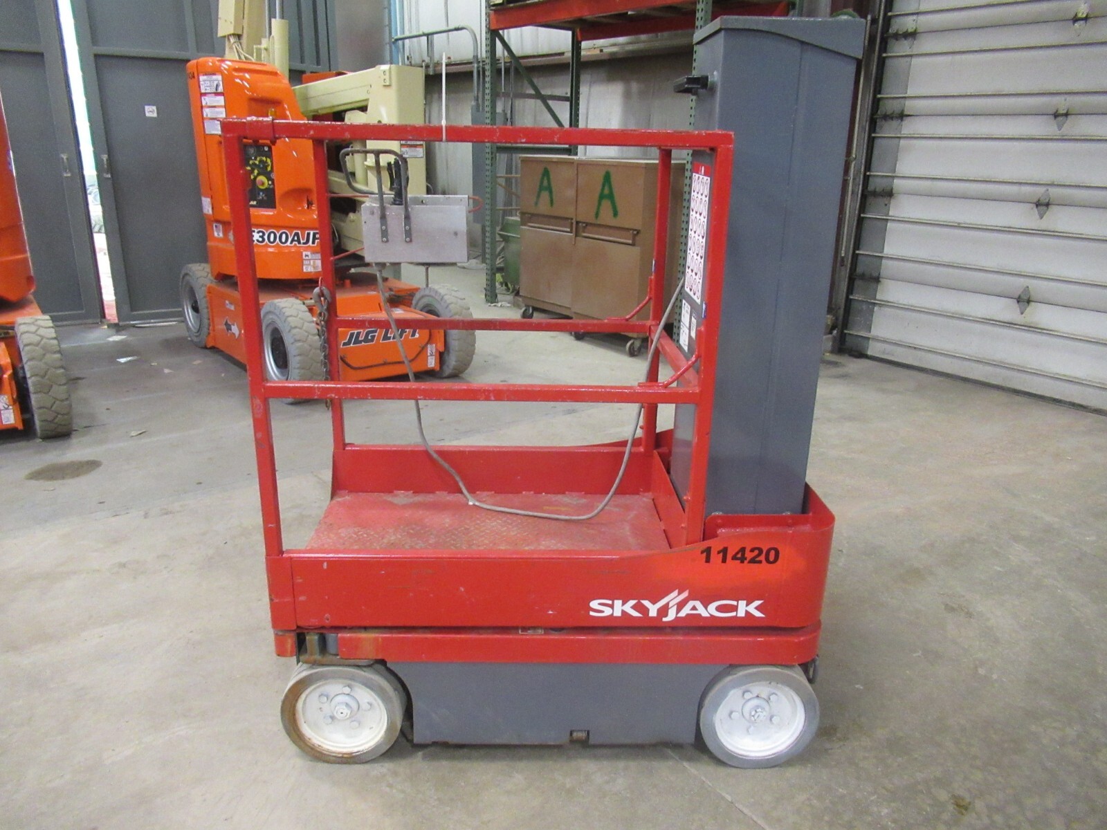 Skyjack SJ16 Vertical Mast Lift eBay