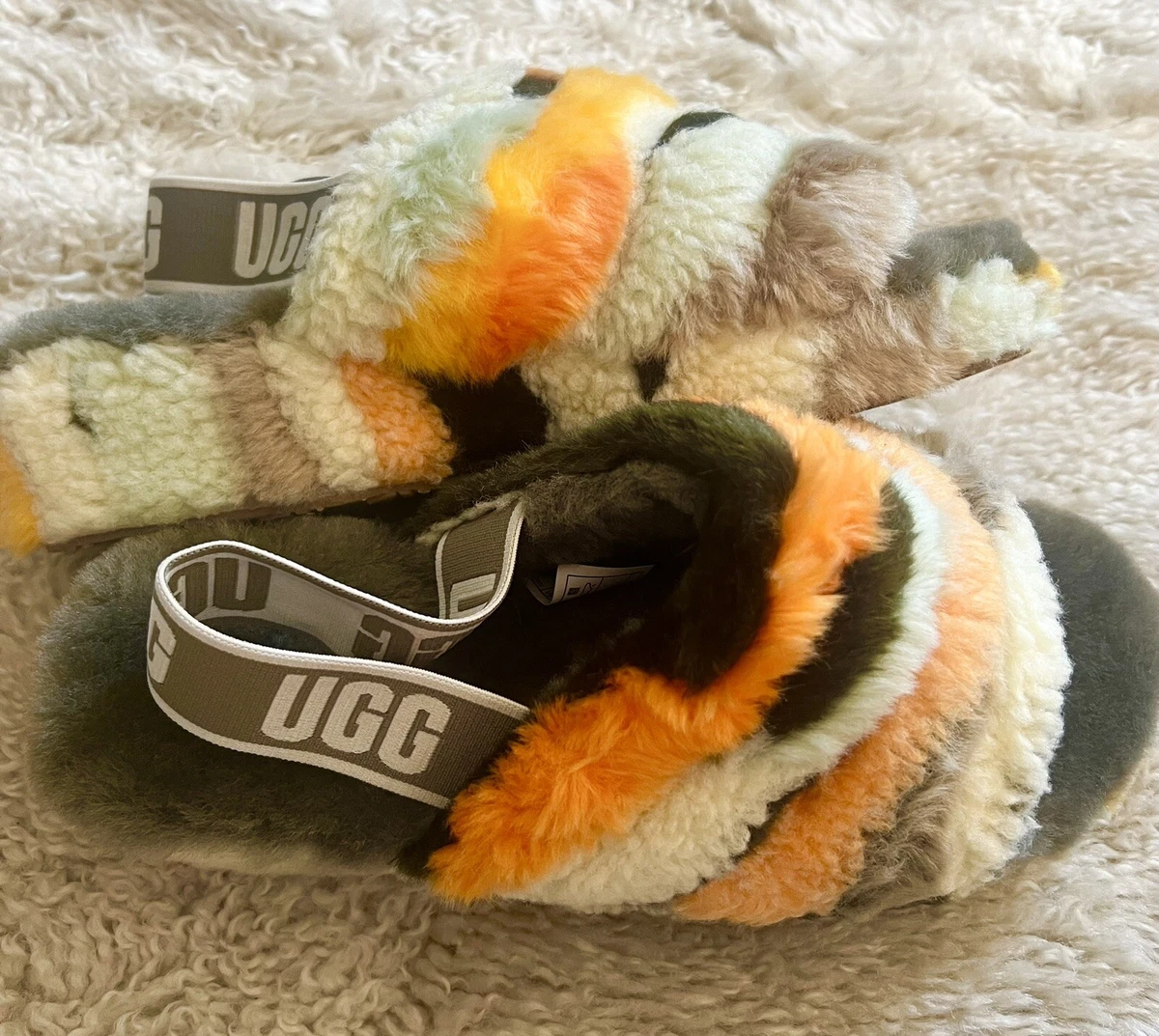 BRAND NEW UGG FLUFF YEAH WOMEN SLIPPERS SLIDE SANDALS REAL LAMB