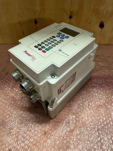 ALLEN BRADLEY 20AD2P1C3AYNNNC0 POWERFLEX DRIVE (1 pc) Warranty!!!!