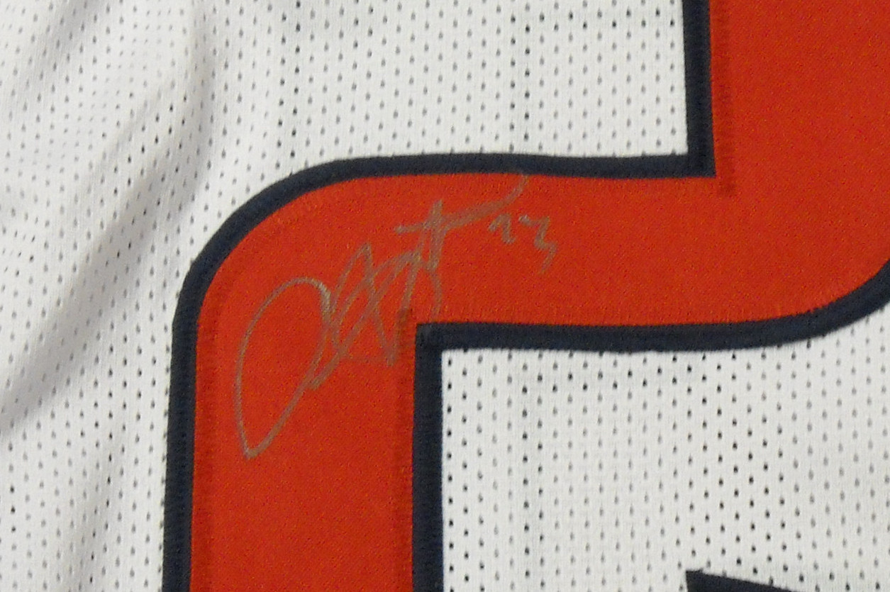 Picture 2 of 3