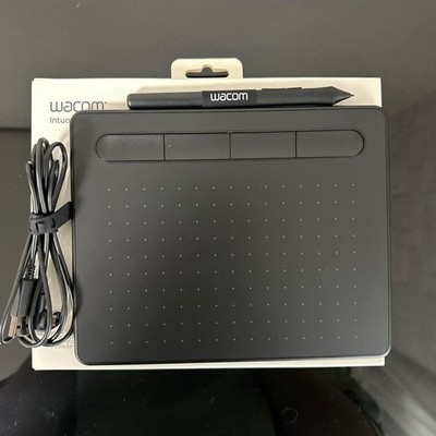 Wacom Intuos Small Black Pen Tablet with 4 Express Keys Wired